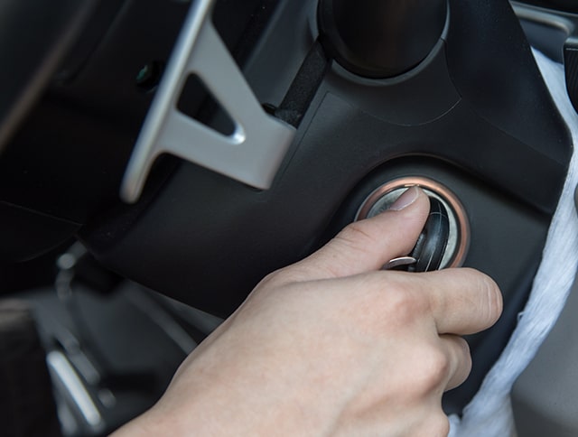 Car Key Extraction Abu Dhabi